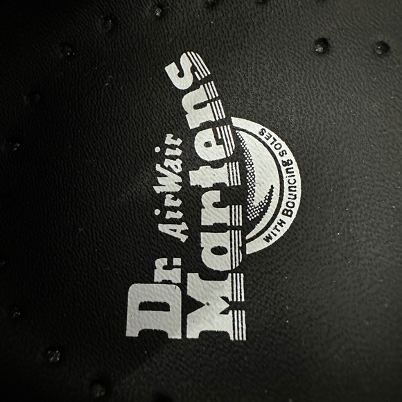 Dr. Martens 8065 Mary Jane Floral Leather Shoes Comfortable Black Size US 5 NWOT - Picture 8 of 16